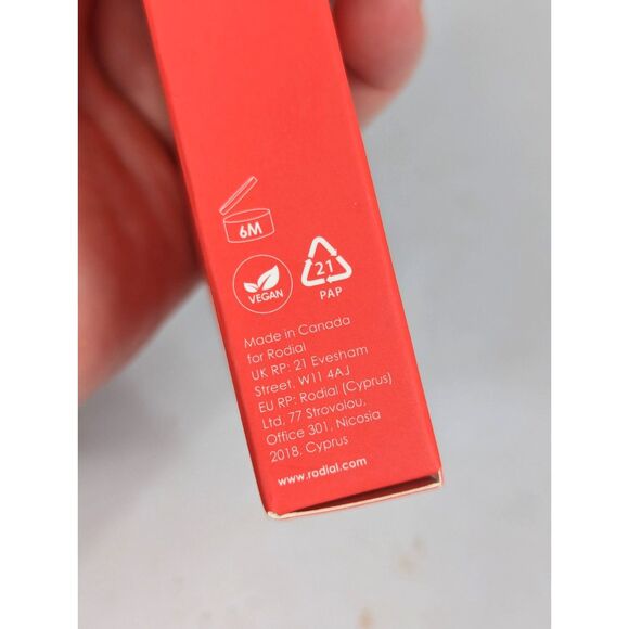 RODIAL Dragon's Blood Eye Gel Hydrate Tone Vegan Hyaluronic Acid New in Box - Picture 3 of 4